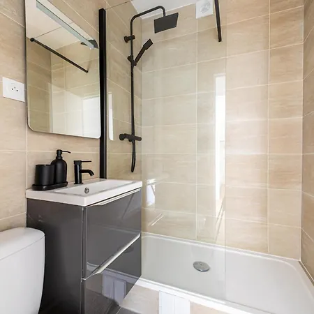 Apartamento Comfortable Just Outside Paris In